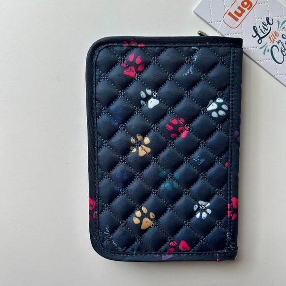 Lug Pilot RFID Passport Wallet Paws Navy NWT - Picture 2 of 5